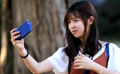 谁把黄光裕弄进去的